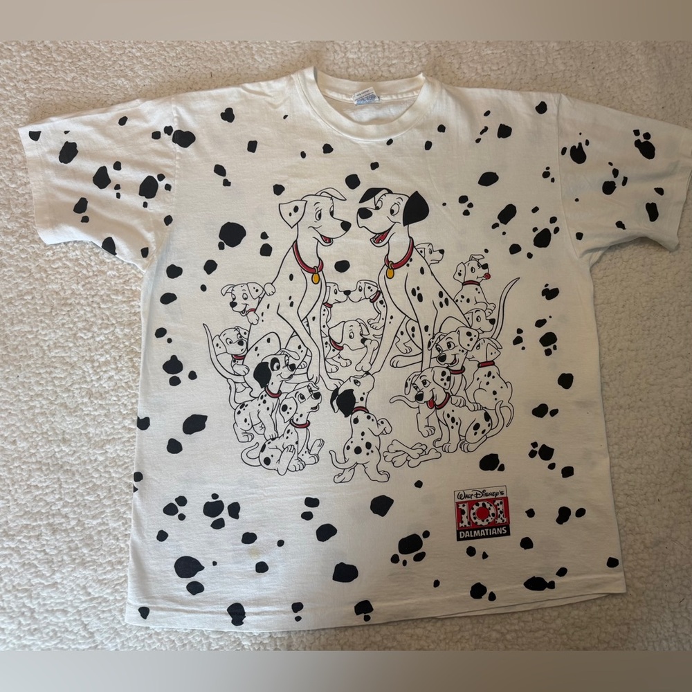 Vintage adults Disney 101 DalmatiansT-Shirt RARE 90’s Nostalgia Carton Core‎